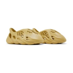 Adidas Yeezy Foam RNNR Sulfur
